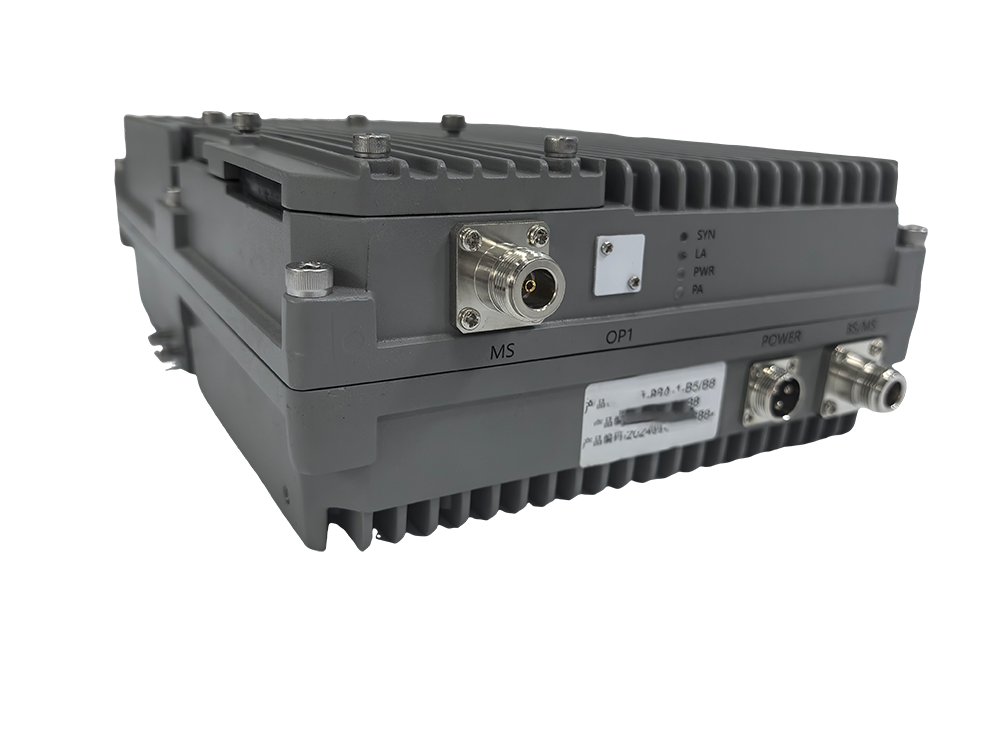  阿里三频手机信号接收器2000㎡